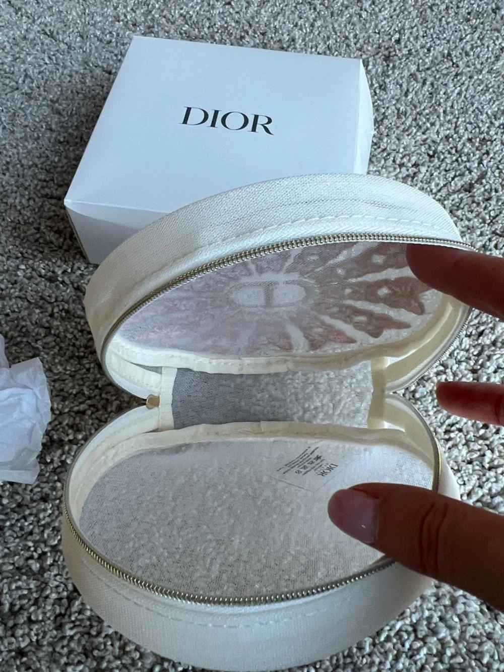 Dior White & Pink Embroidered Butterfly Mesh Pouch NIB - Picture 10 of 10